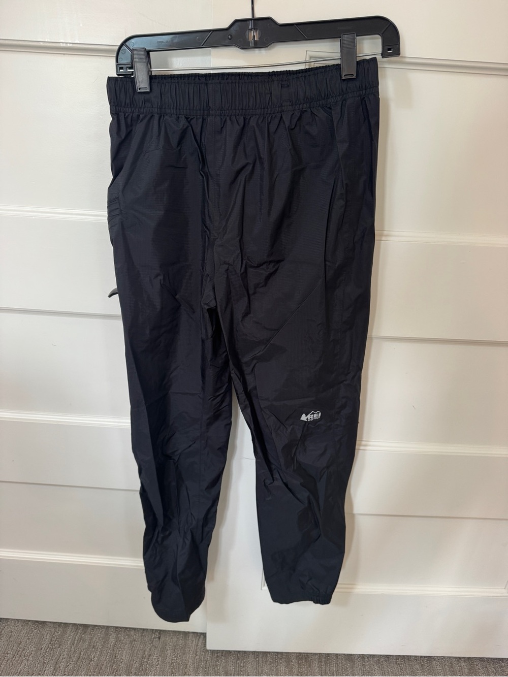 REI Black Kids' Elastic Waist Outdoor waterproof rain Pants